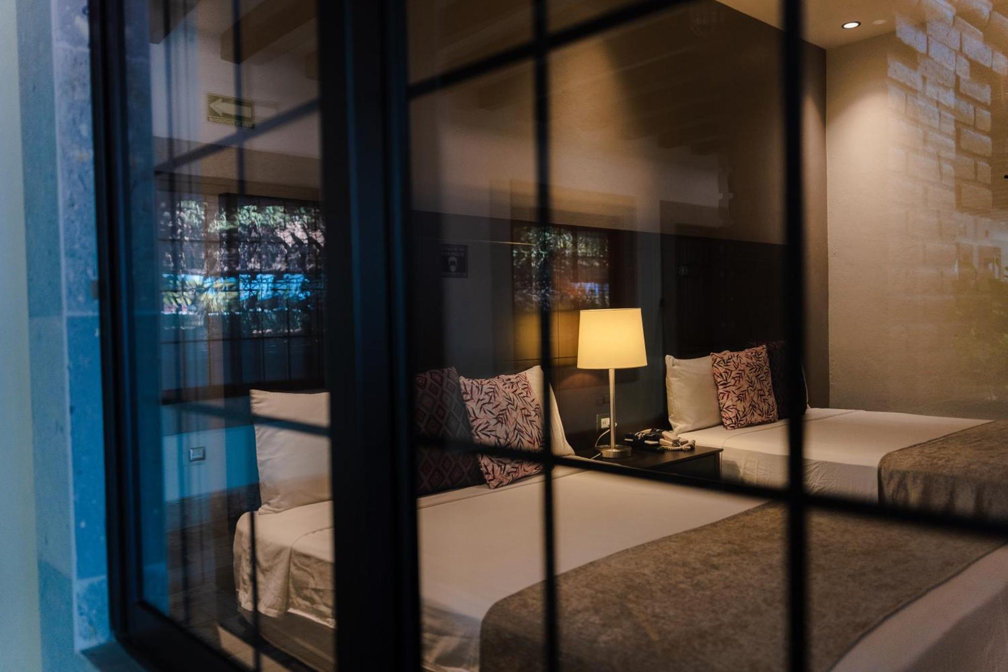 Punto Madero Hotel & Plaza Mocorito Exterior photo